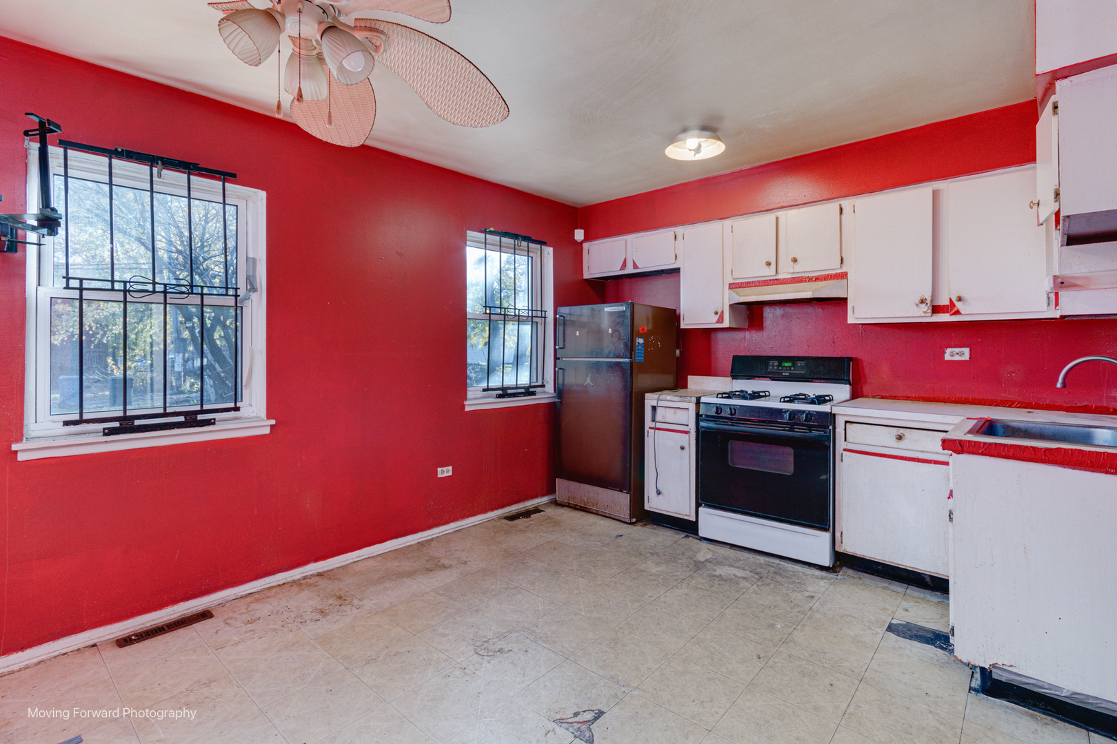 6501 S Aberdeen Street