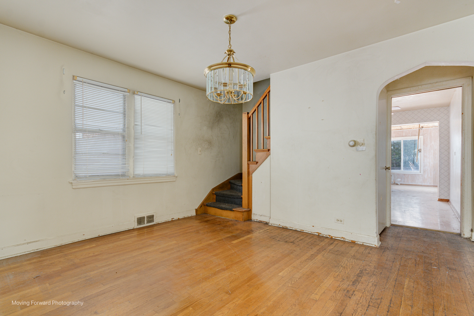 1807 N 74th Court