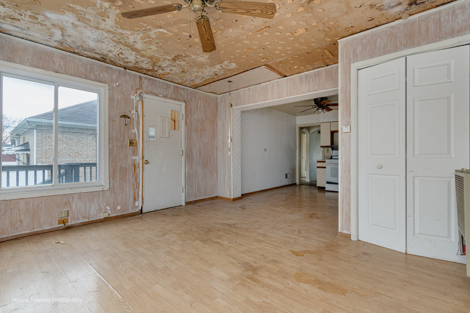 1807 N 74th Court
