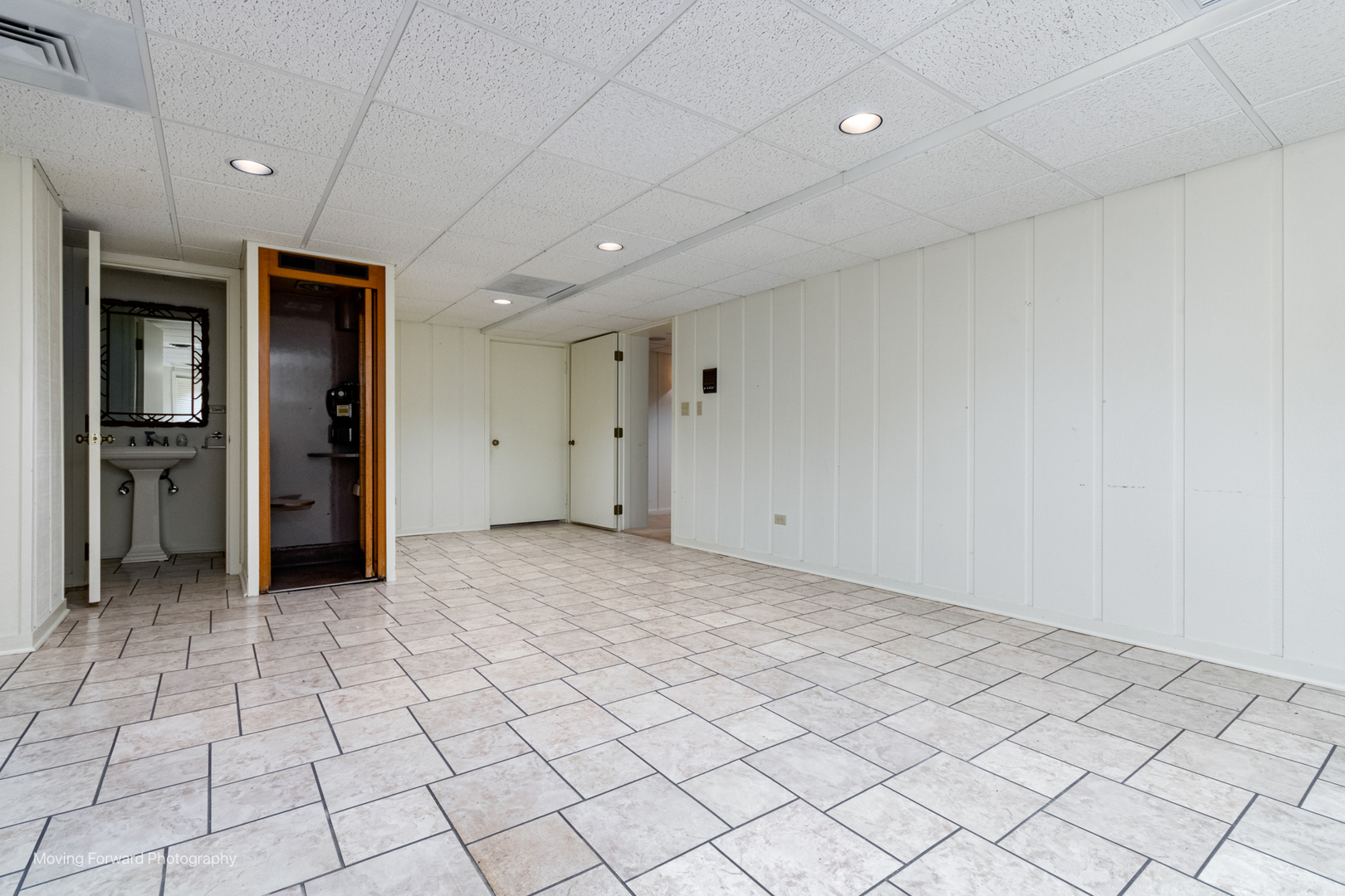 1732 Butterfield Lane