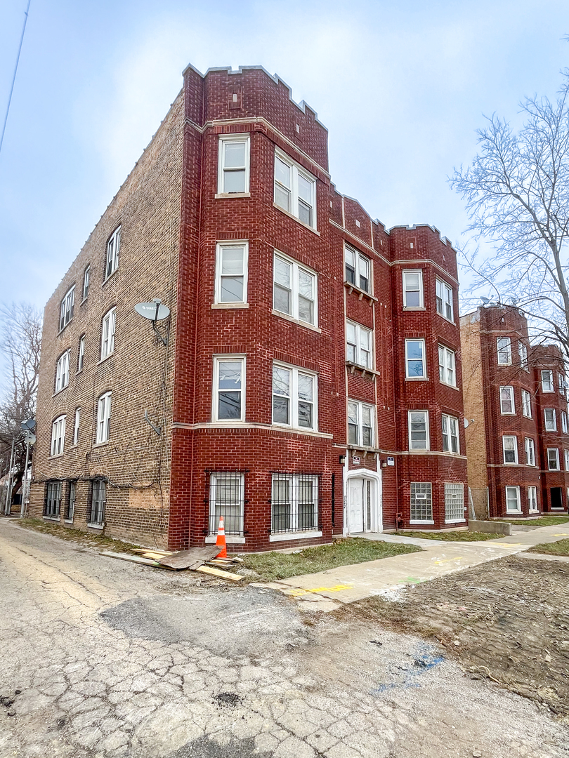 4340 W 18th Street