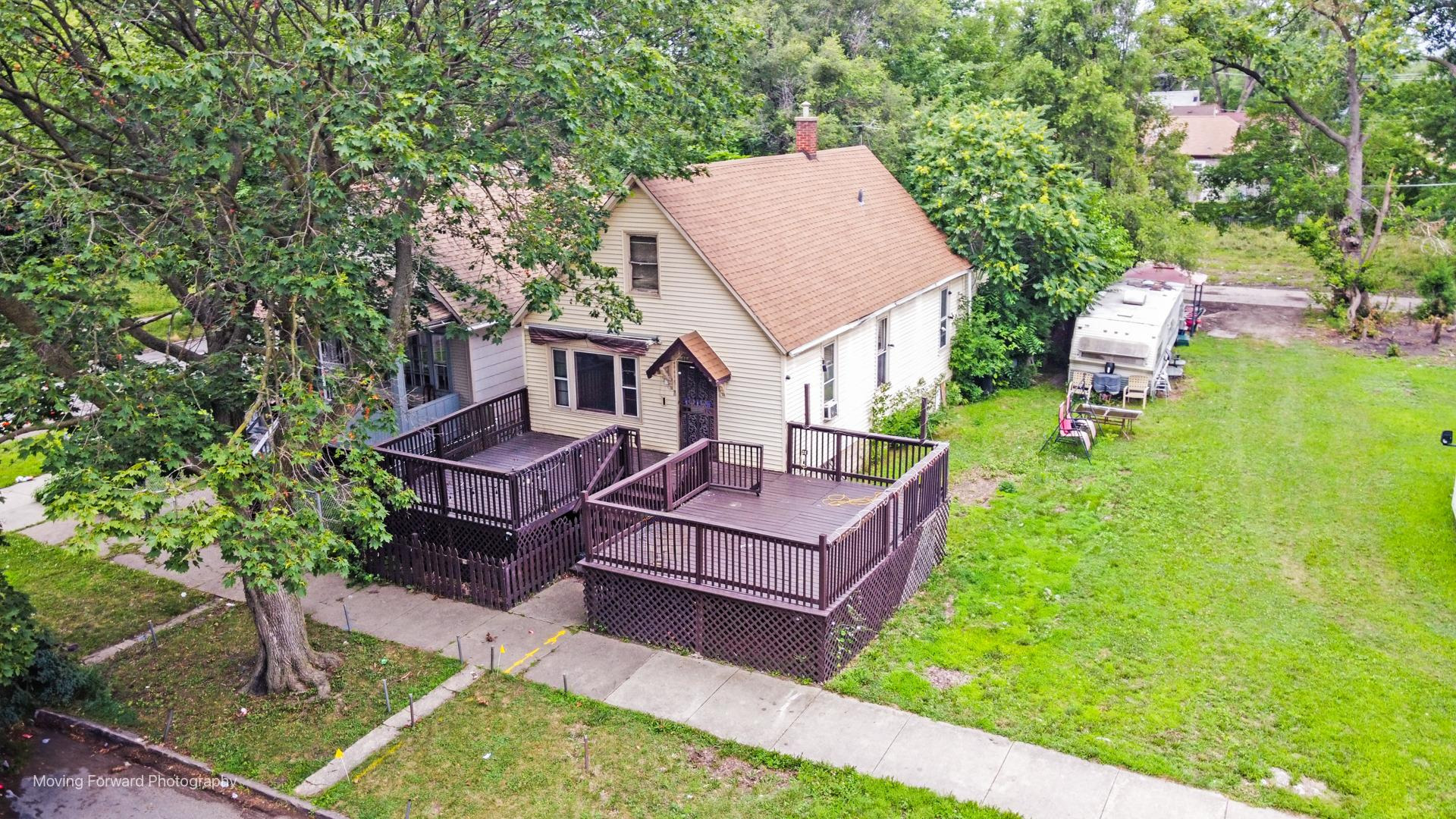 352 W 116th Street