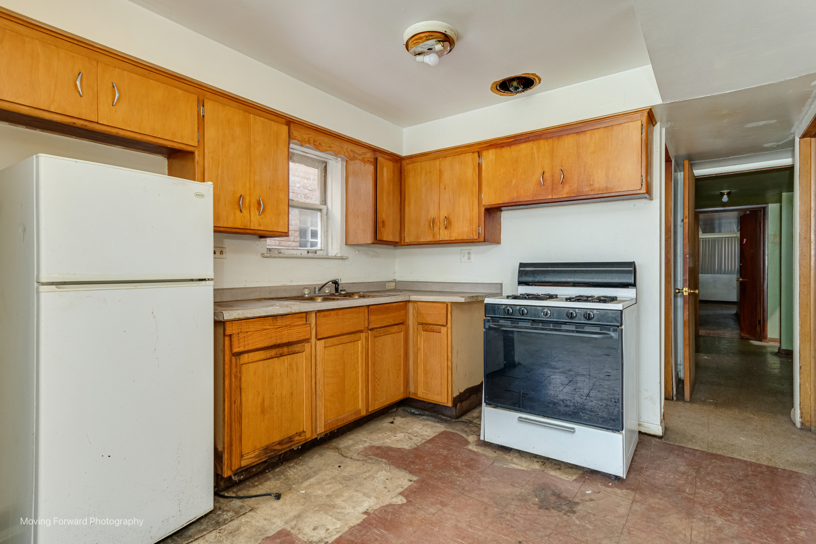 7652 W 63rd Place
