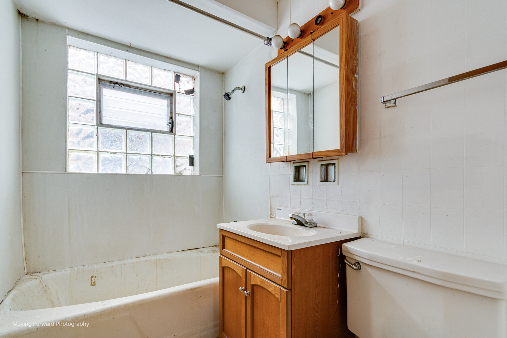 7652 W 63rd Place