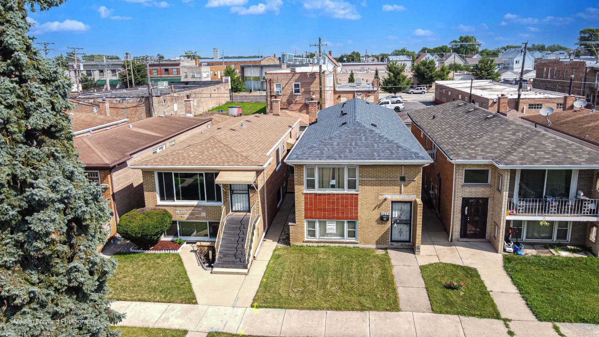 7652 W 63rd Place