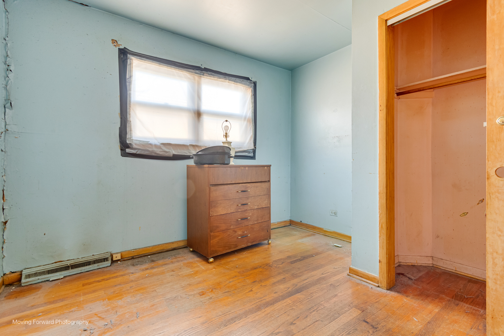 7652 W 63rd Place
