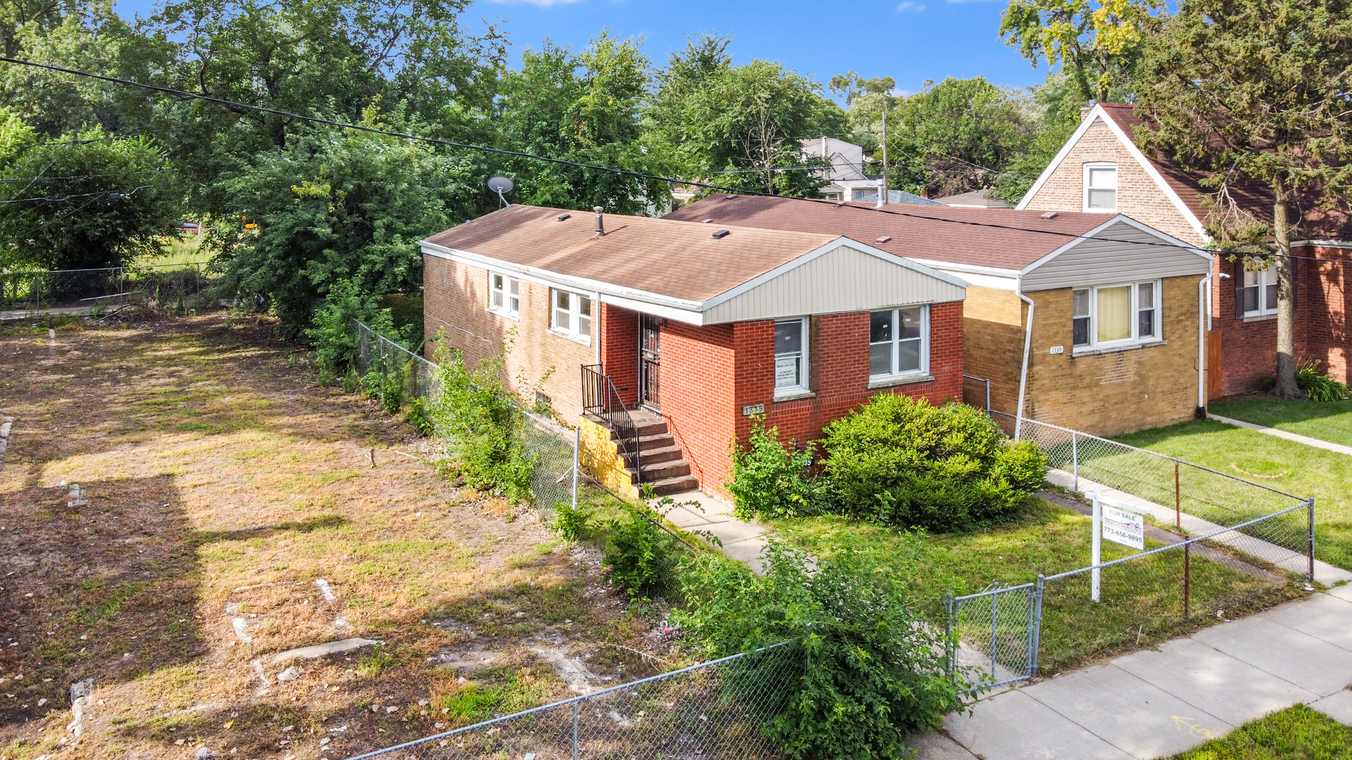 1335 W 109th Street