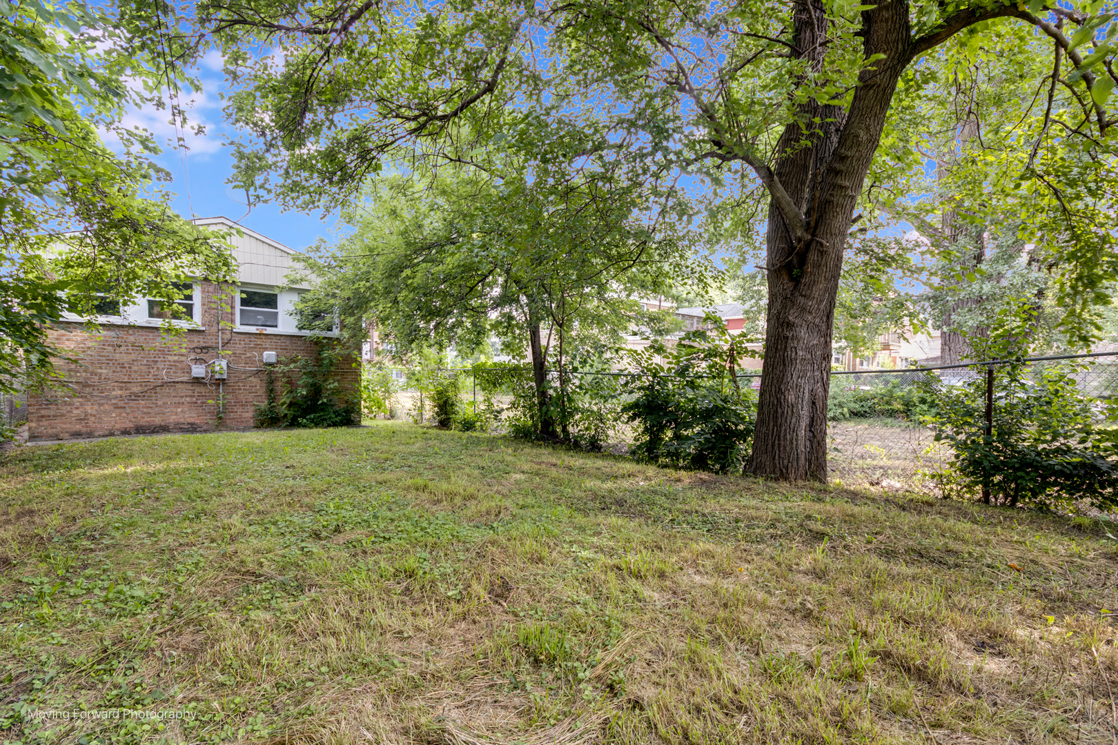 1335 W 109th Street