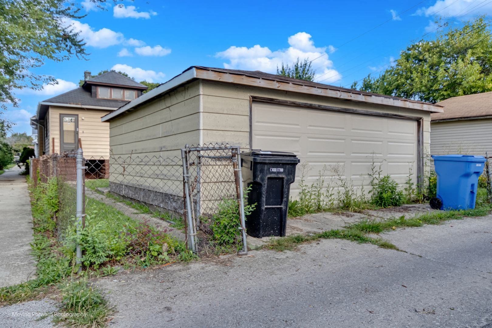 10059 S Lafayette Avenue