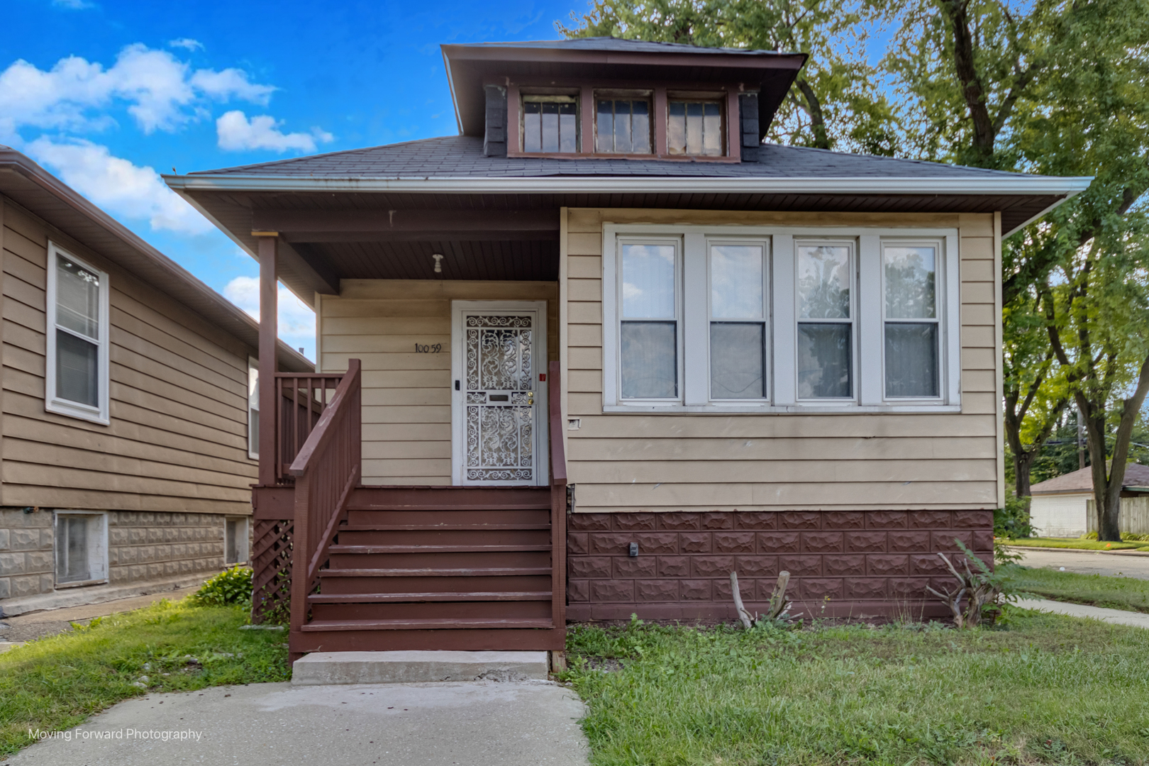 10059 S Lafayette Avenue