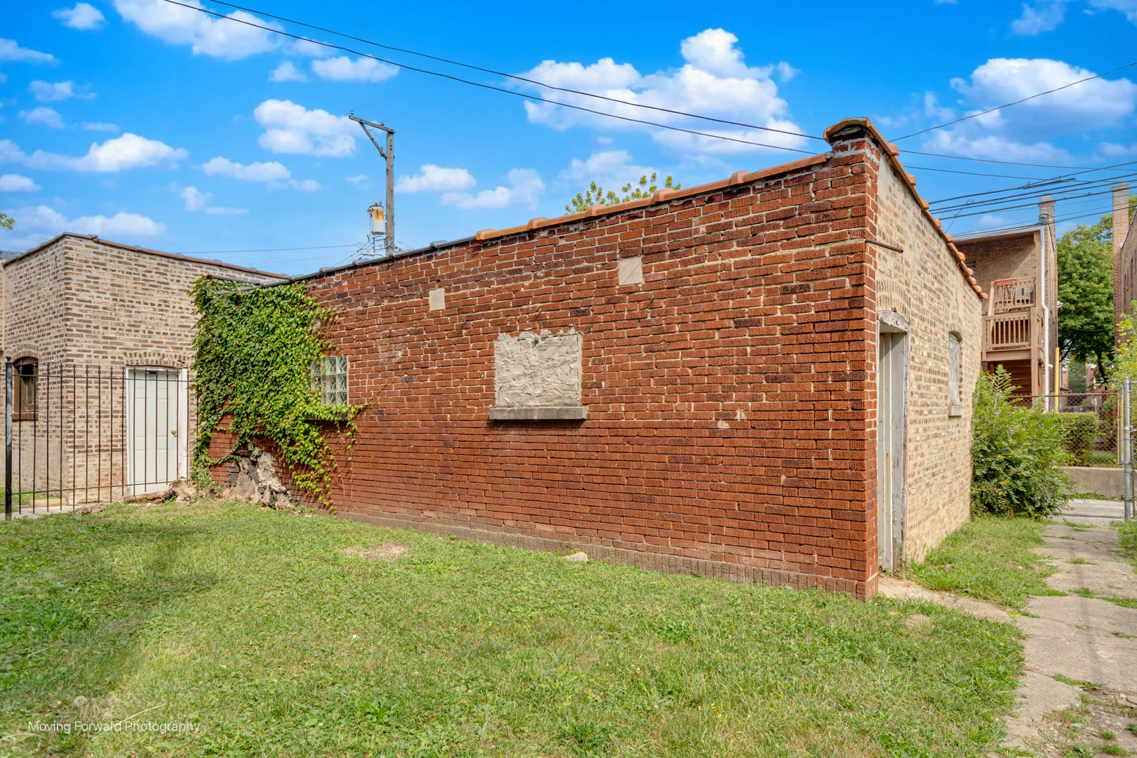8153 S Sangamon Street