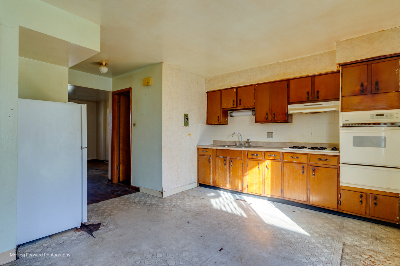 1237 W 110th Place