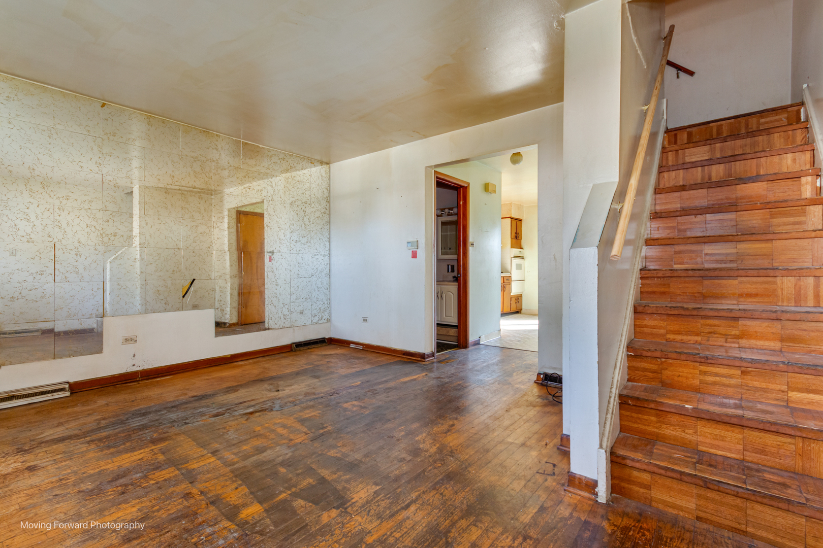 1237 W 110th Place