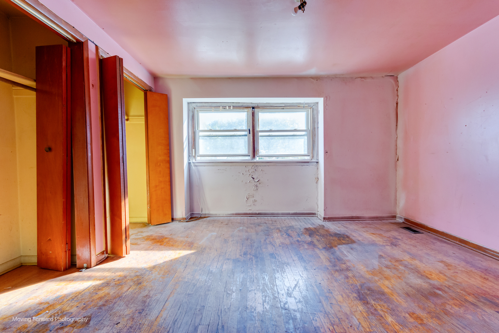 1237 W 110th Place