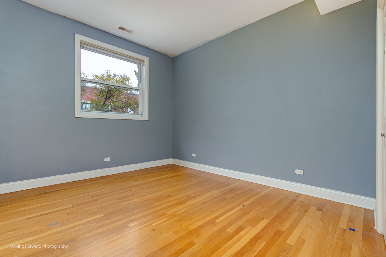 4900 S VINCENNES Avenue Unit: 3