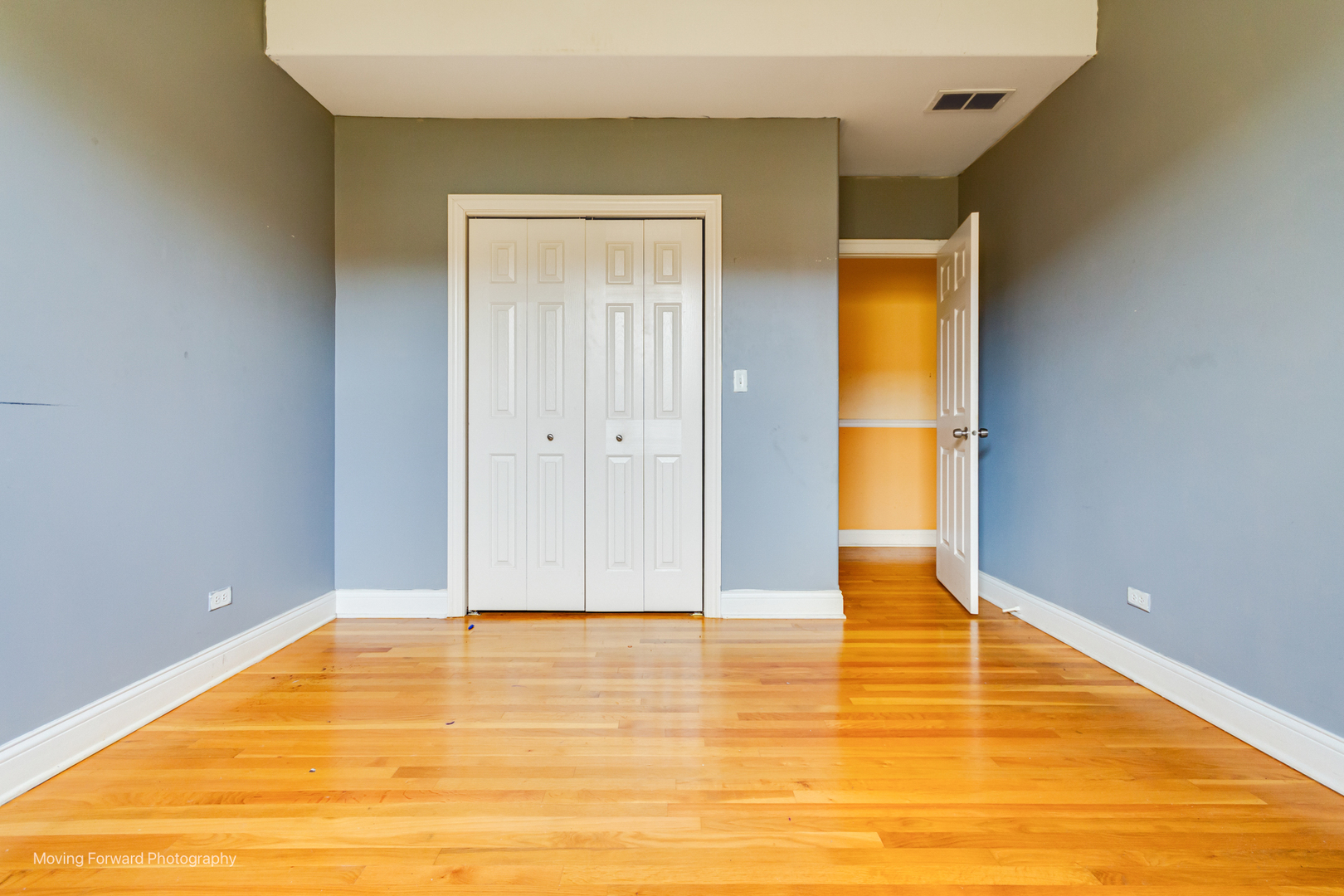 4900 S VINCENNES Avenue Unit: 3