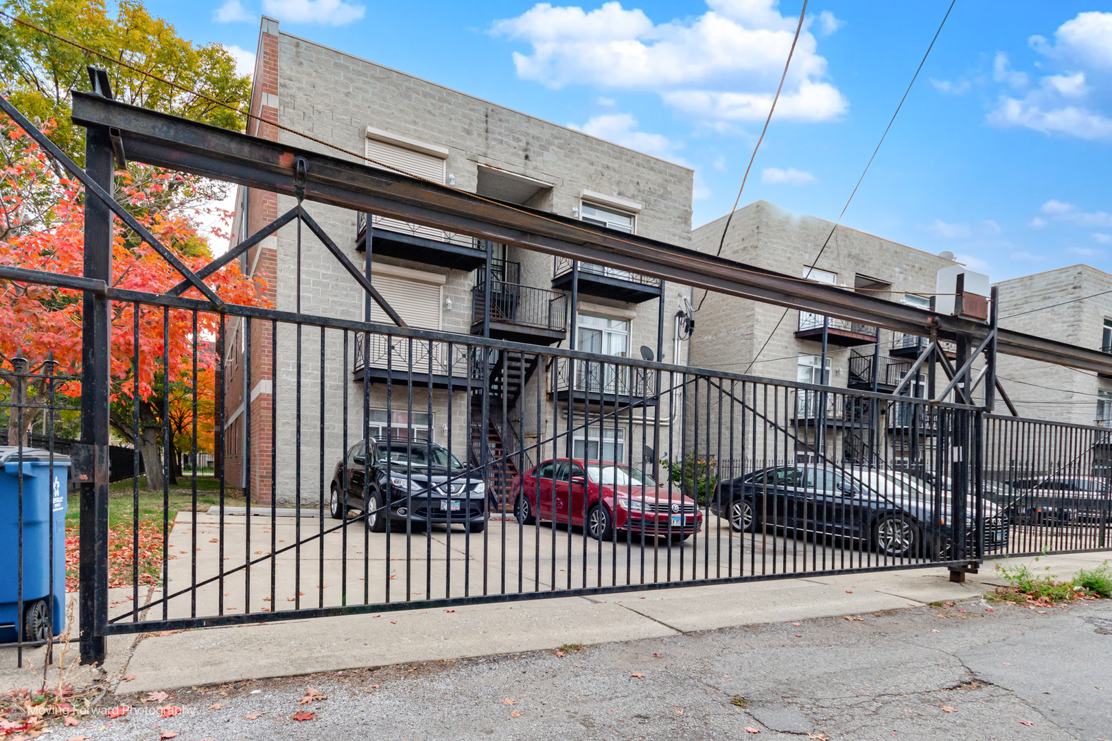 4900 S VINCENNES Avenue Unit: 3