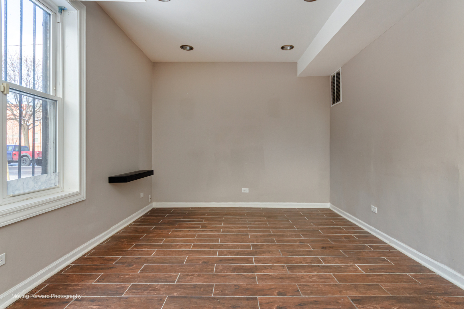 1715 E 70th Street