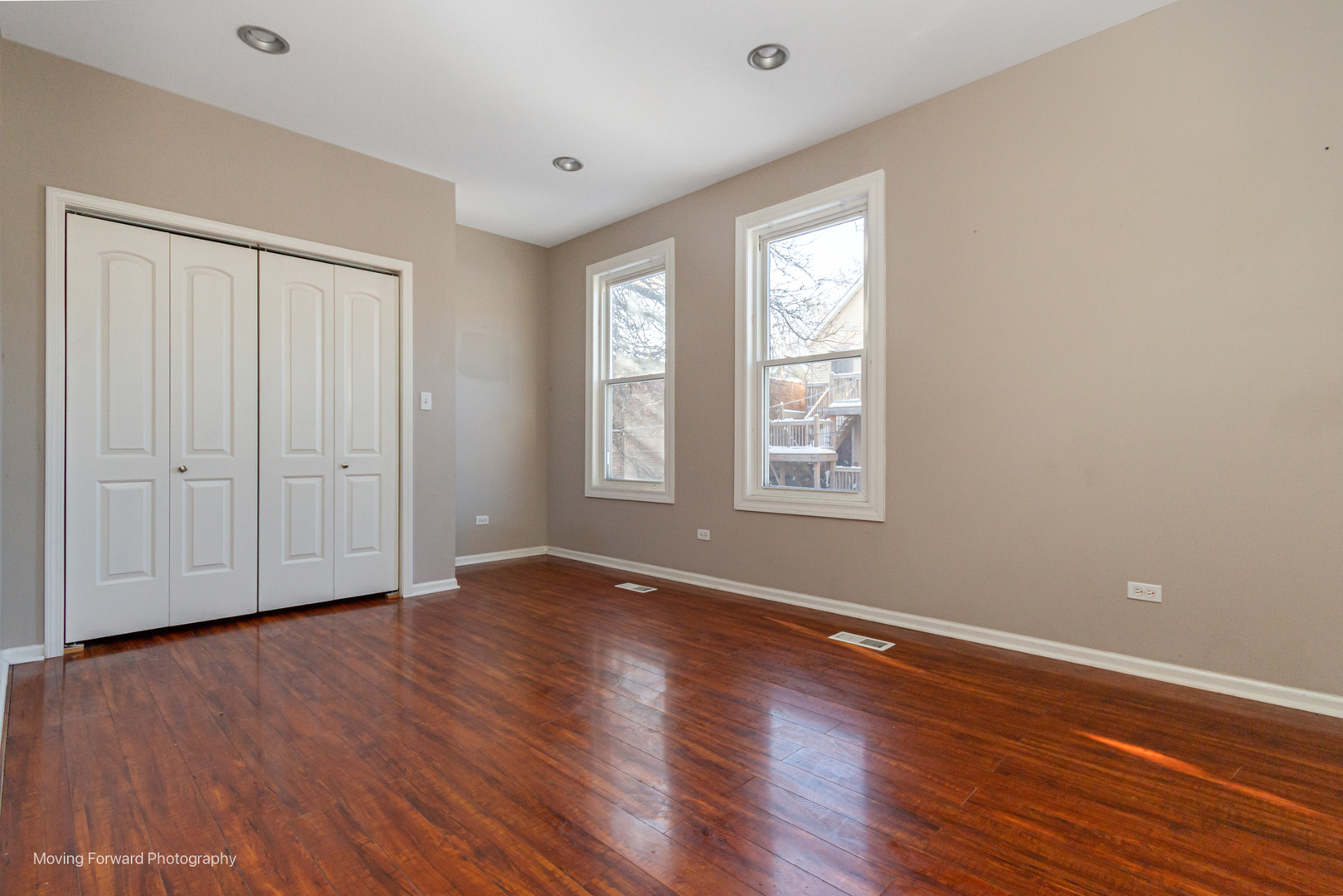 1715 E 70th Street
