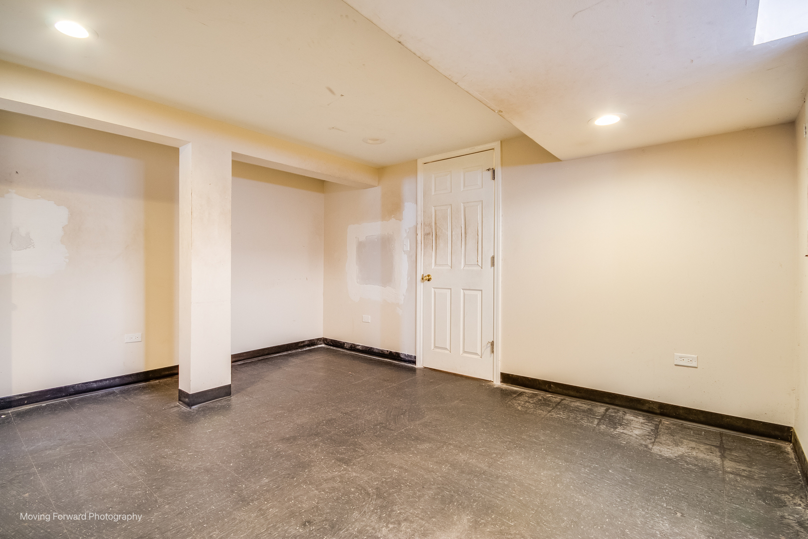 14341 University Avenue