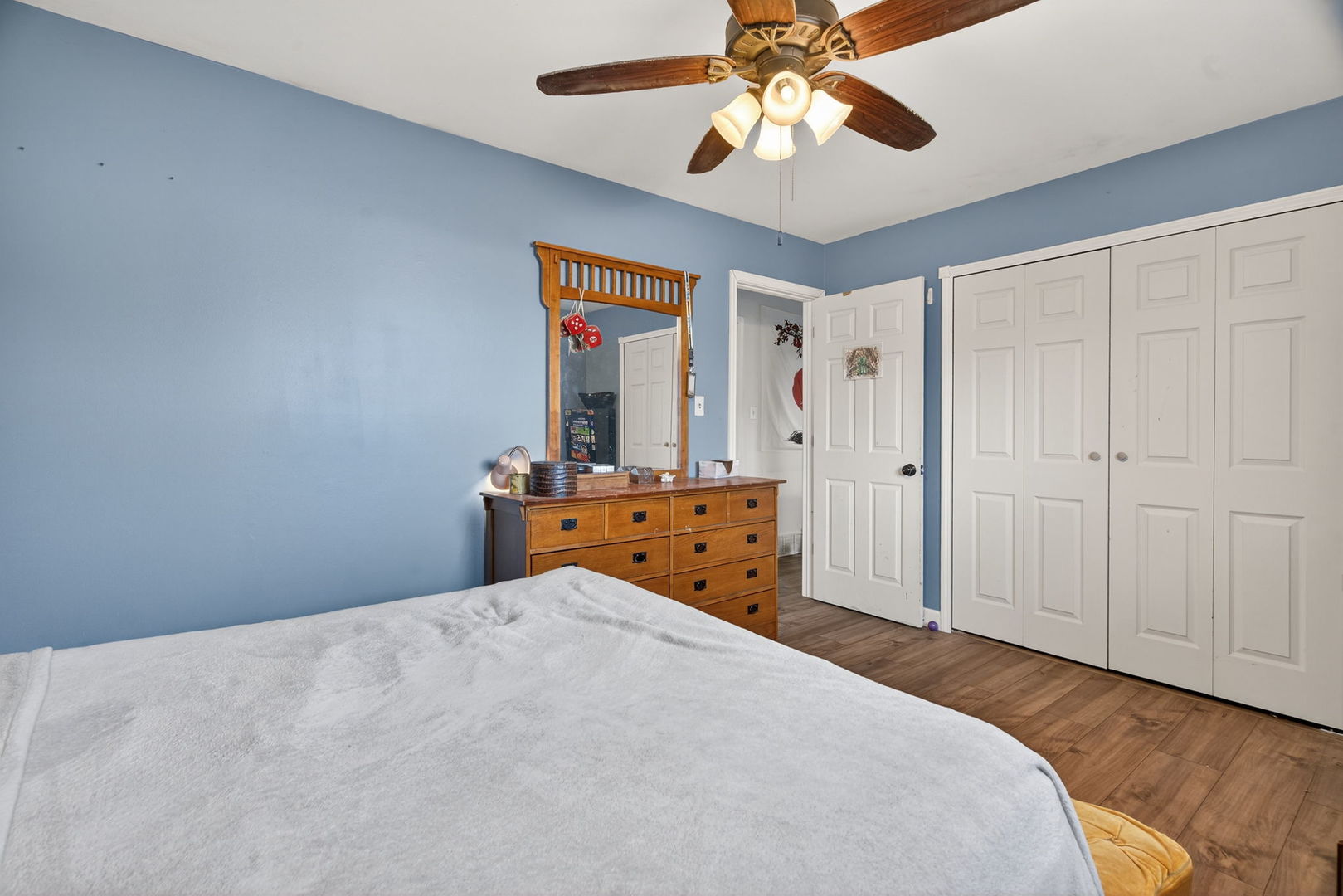 3631 W 121st Place