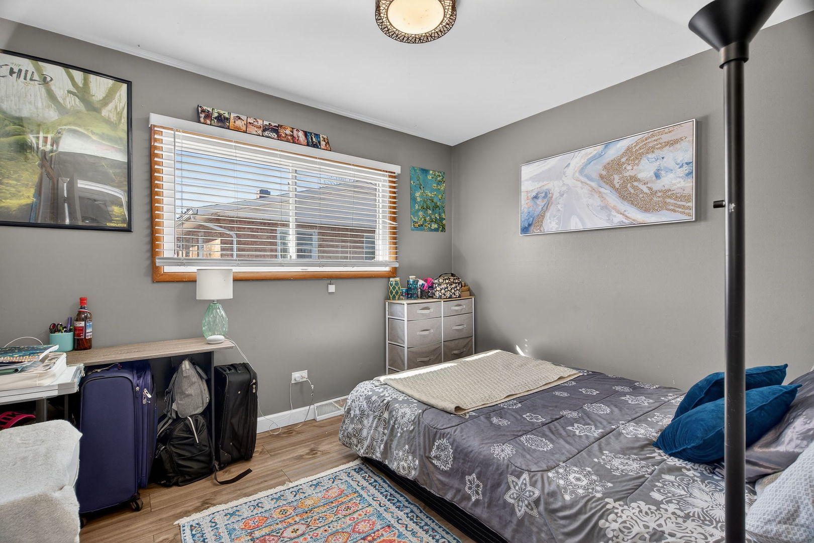 3631 W 121st Place