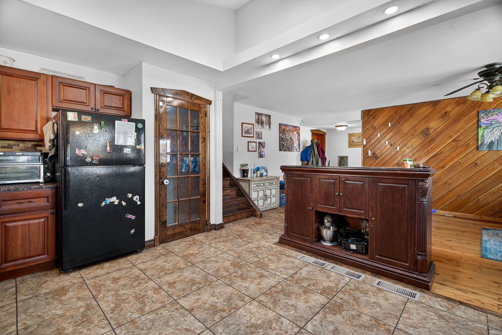 3631 W 121st Place