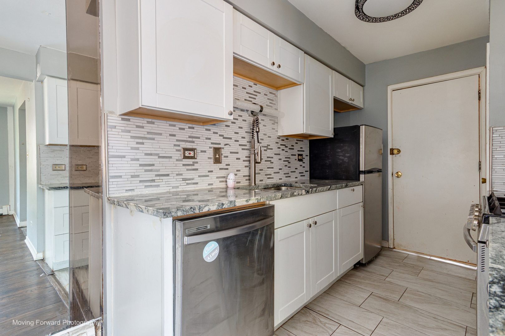6945 S Chappel Avenue Unit: 3A
