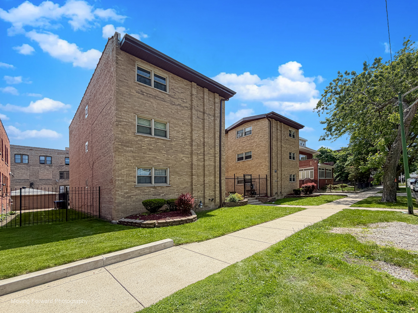 6945 S Chappel Avenue Unit: 3A