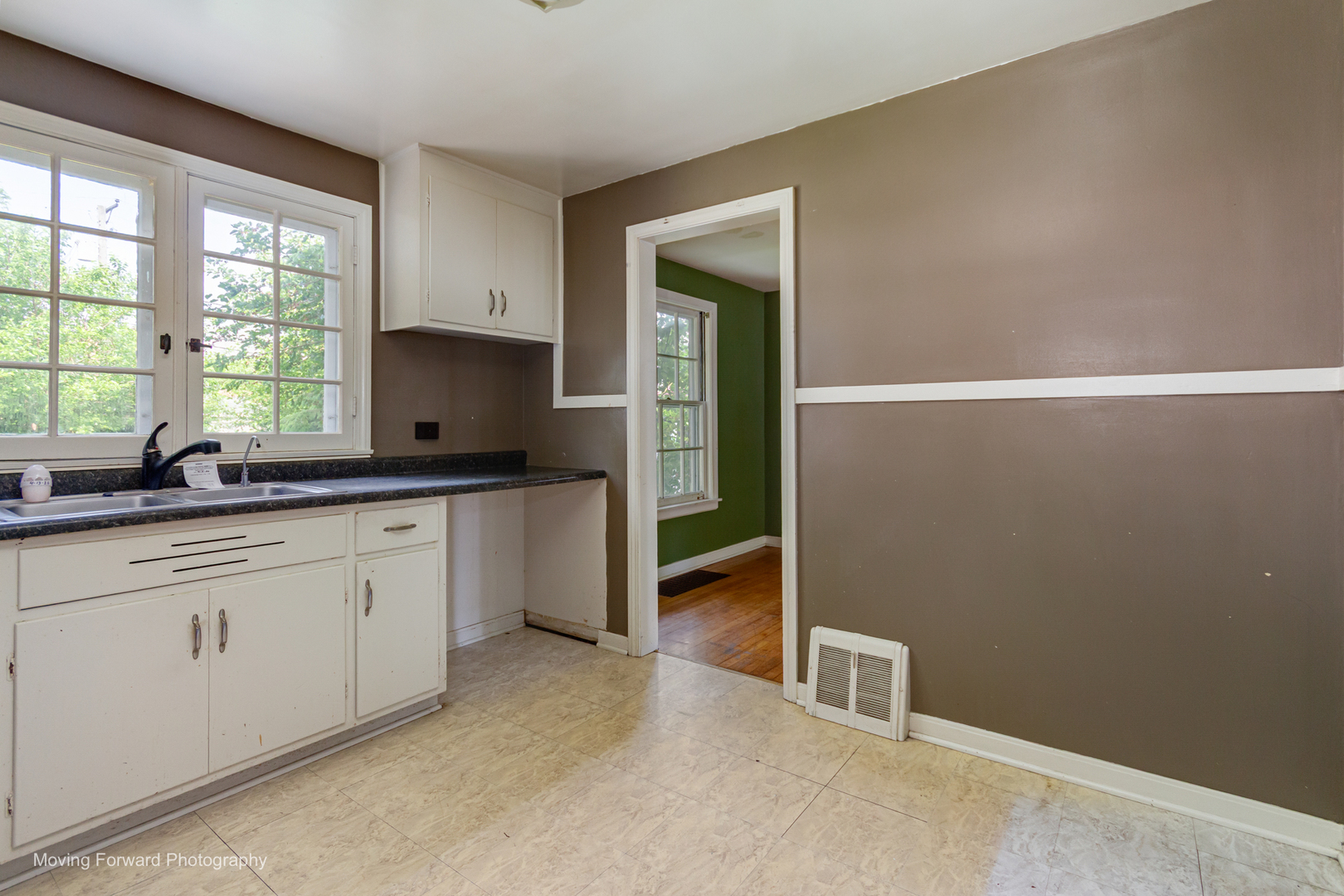 3312 S 58th Court
