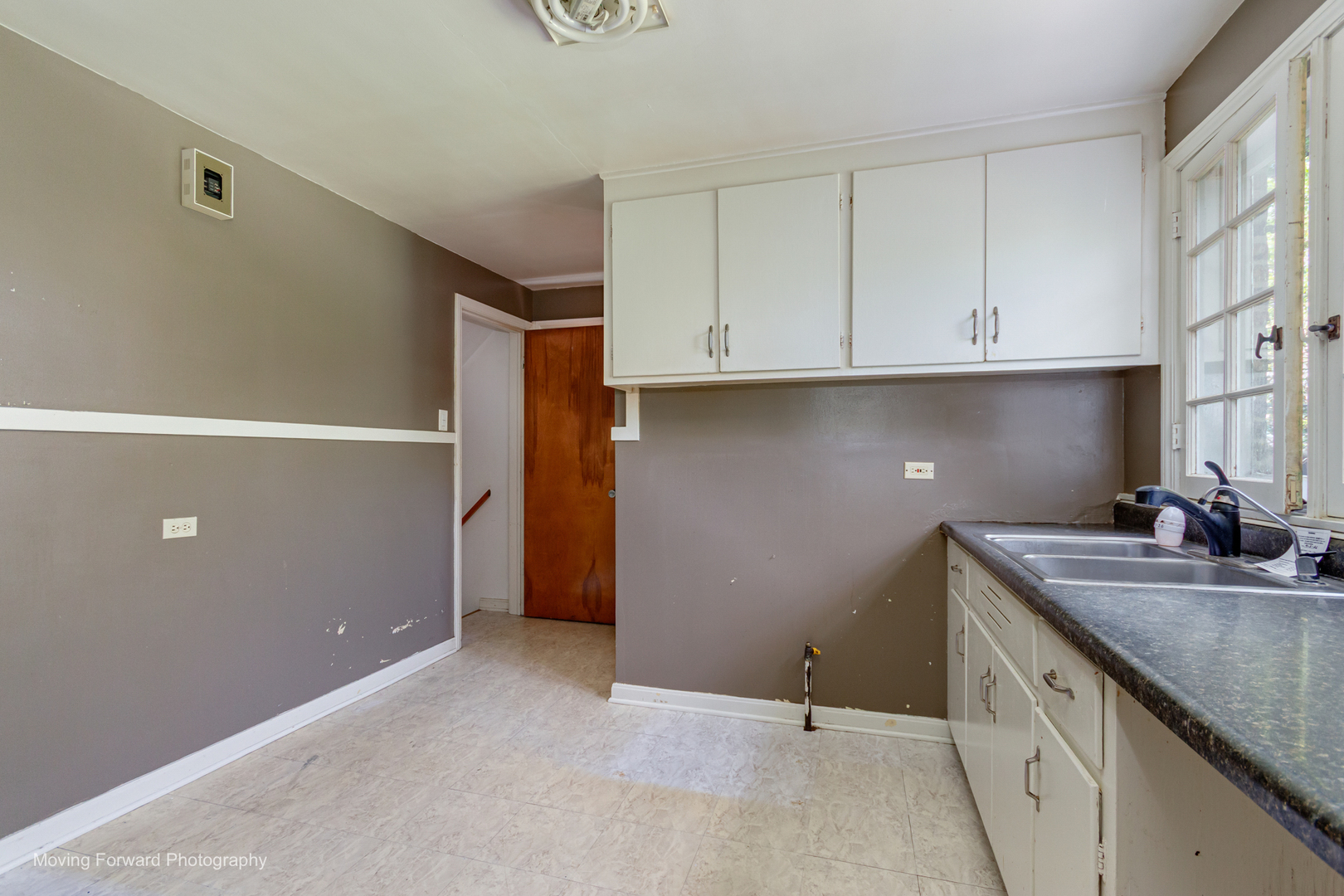 3312 S 58th Court