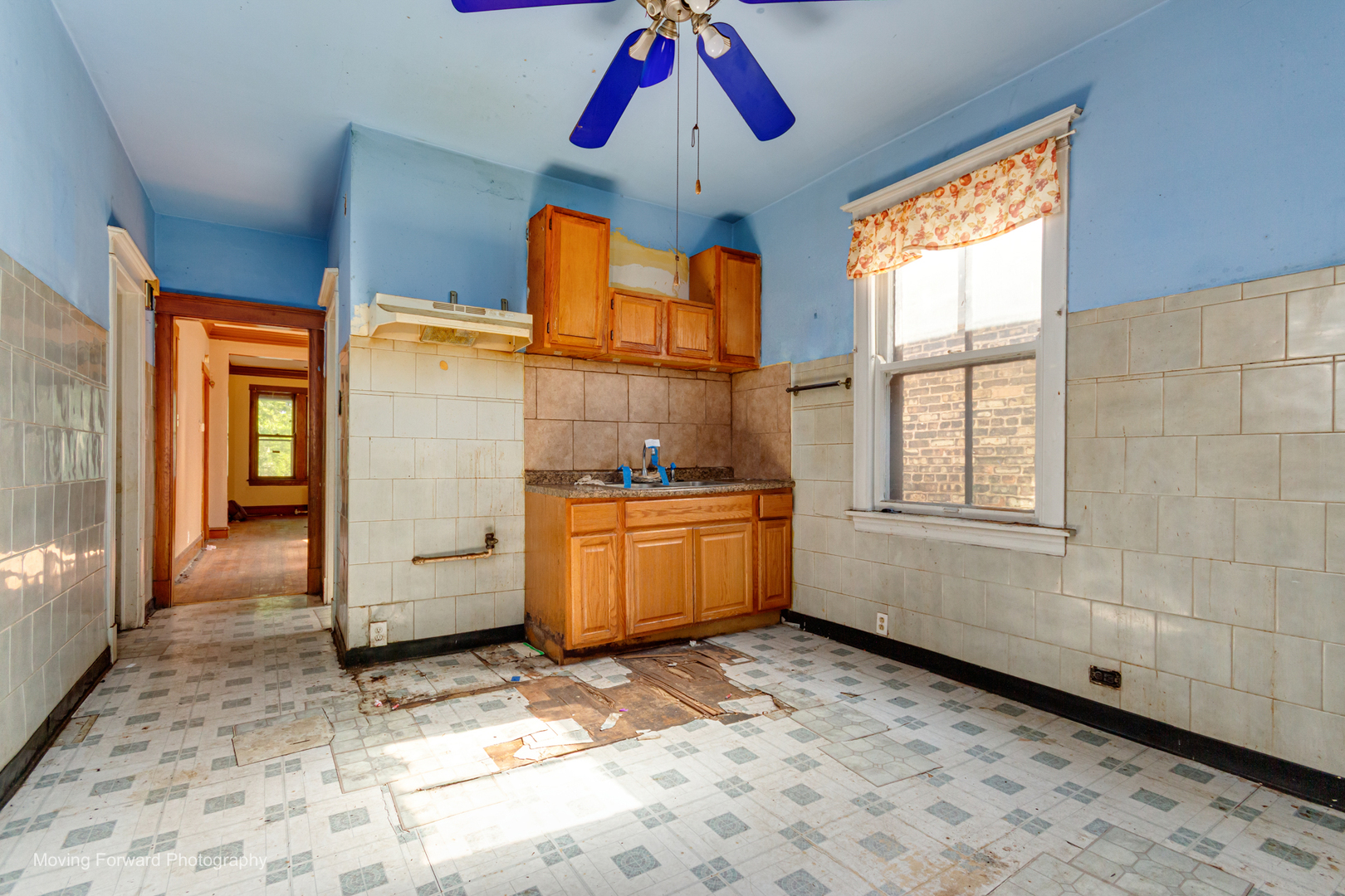 2647 W 69th Street