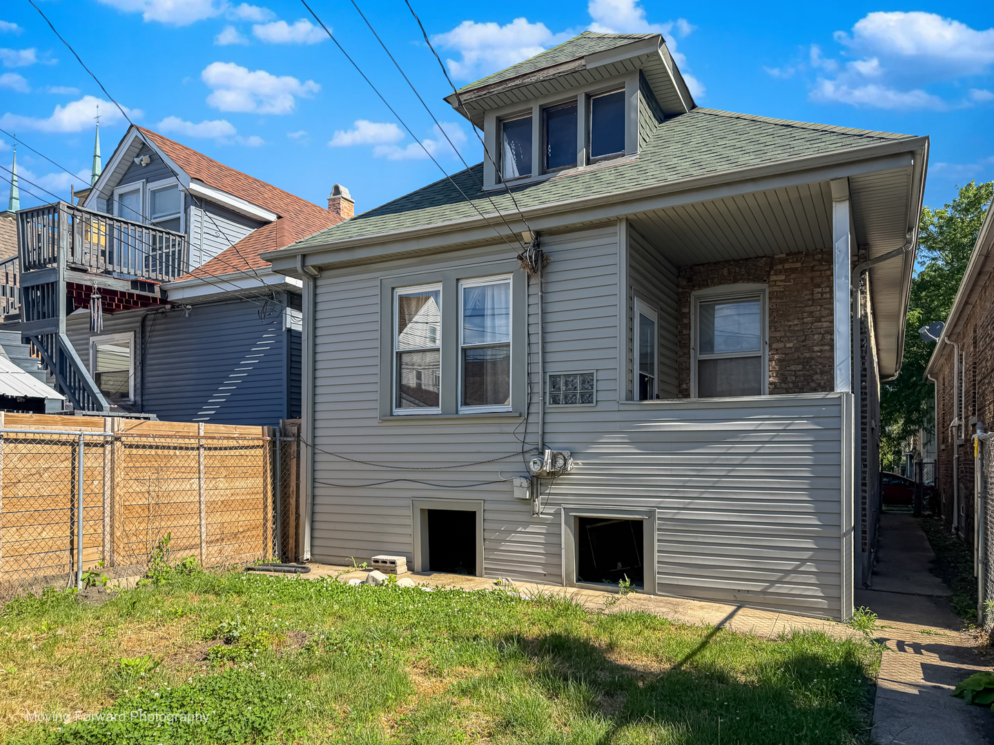 2647 W 69th Street