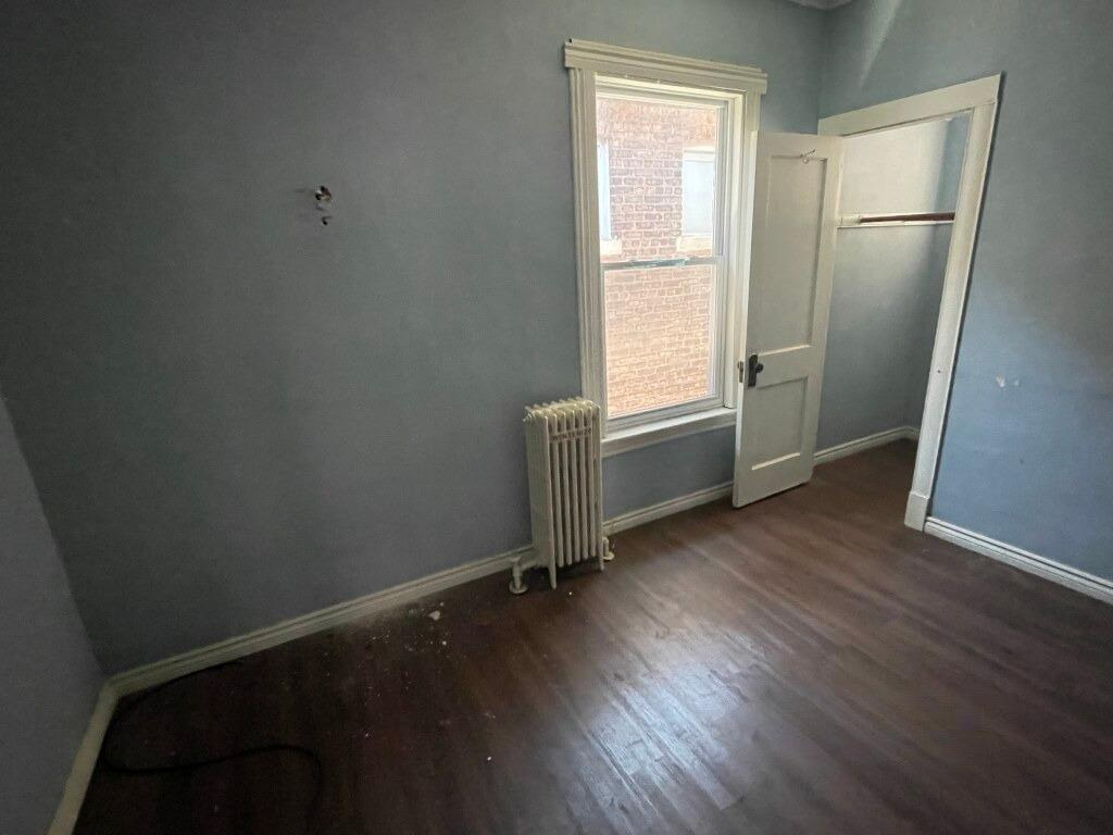 2647 W 69th Street