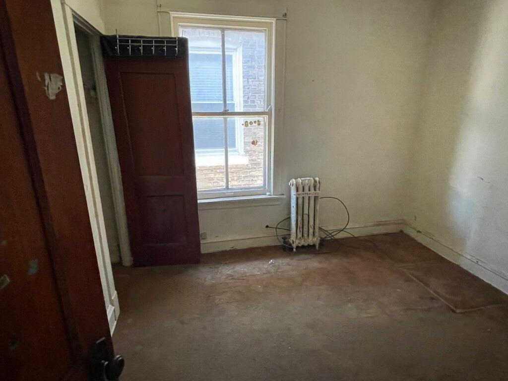 2647 W 69th Street