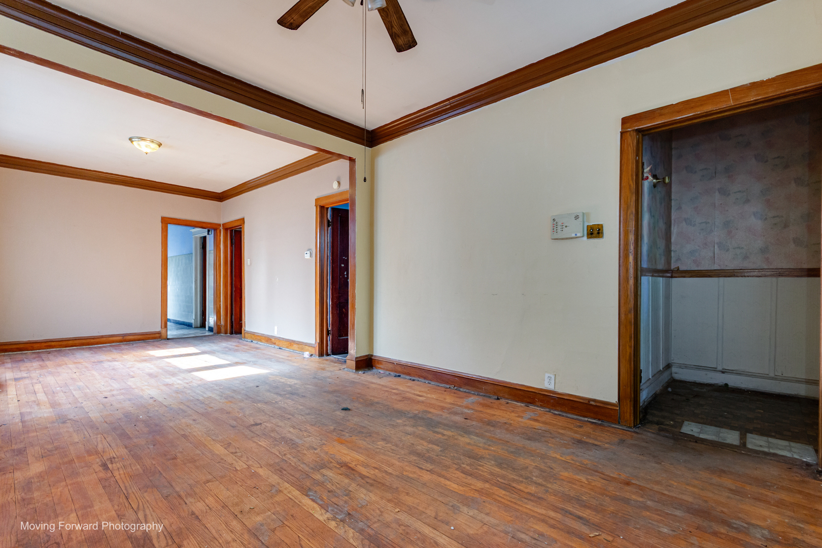 2647 W 69th Street