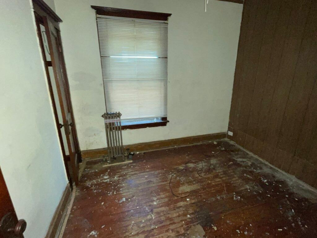 2647 W 69th Street
