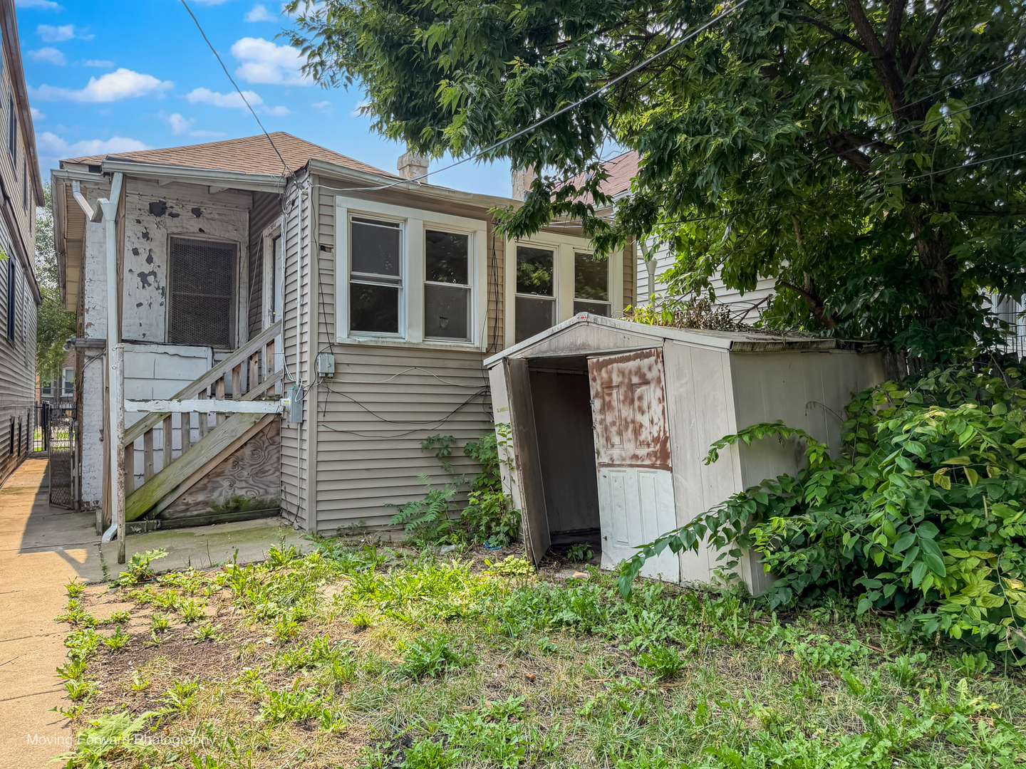 4928 W Congress Parkway