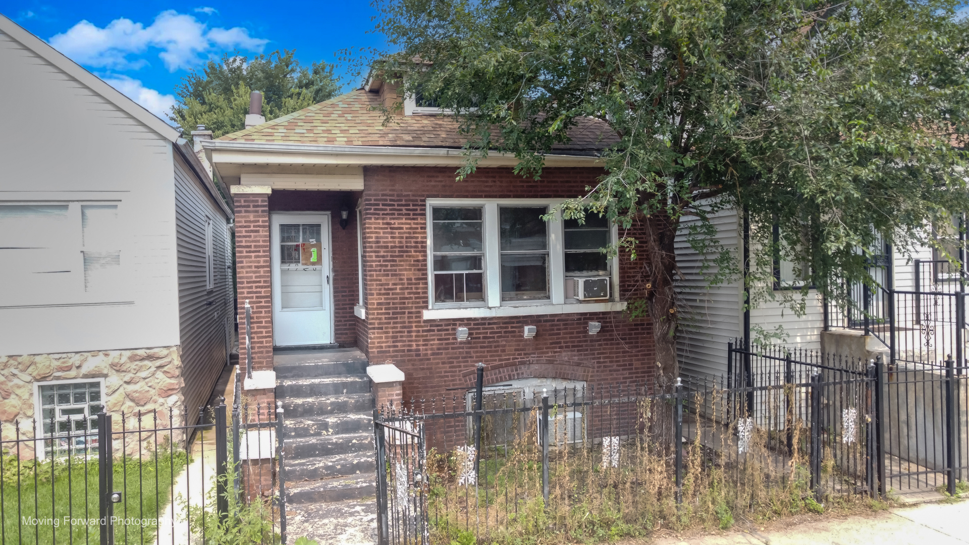 4928 W Congress Parkway
