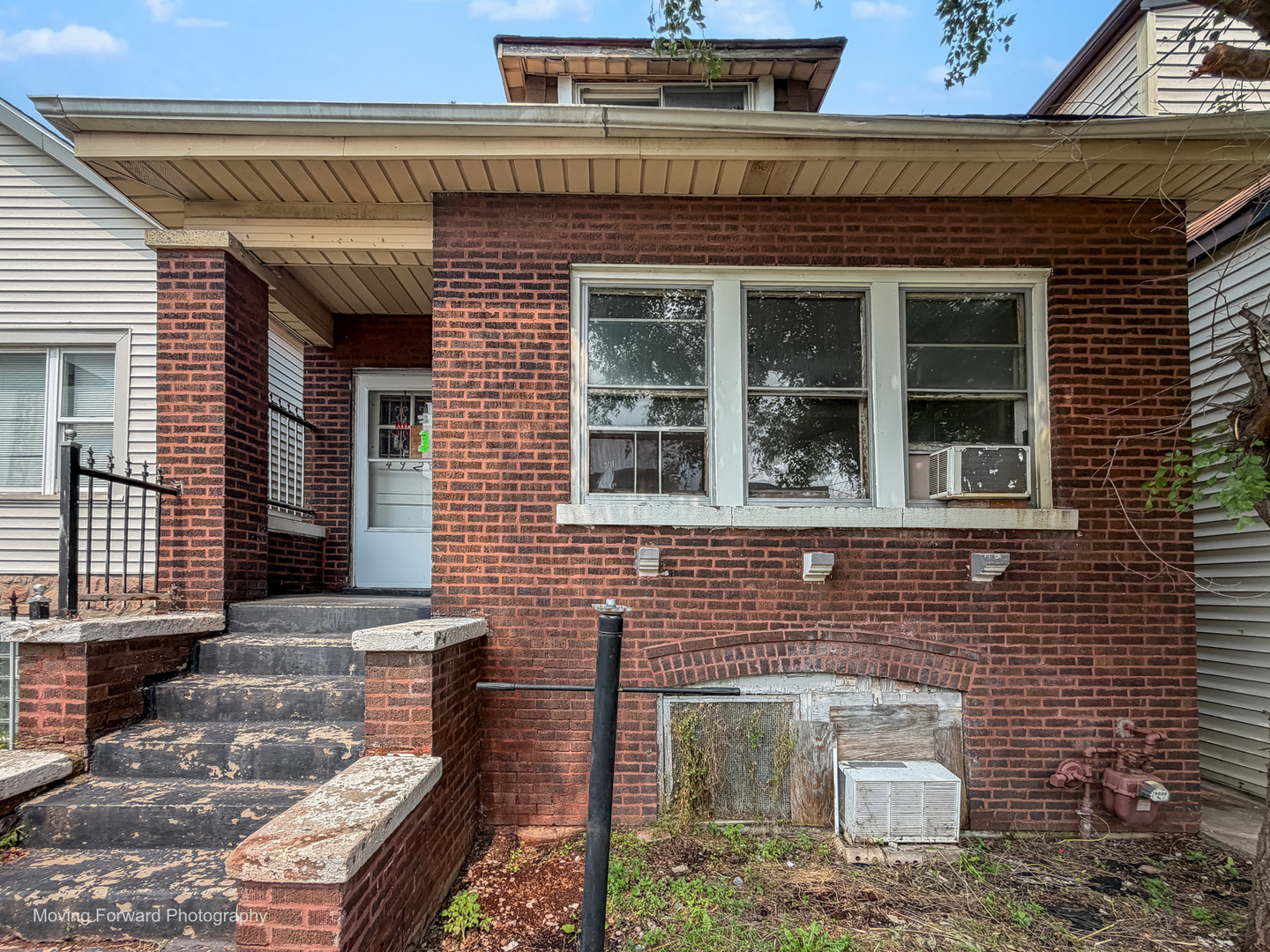 4928 W Congress Parkway