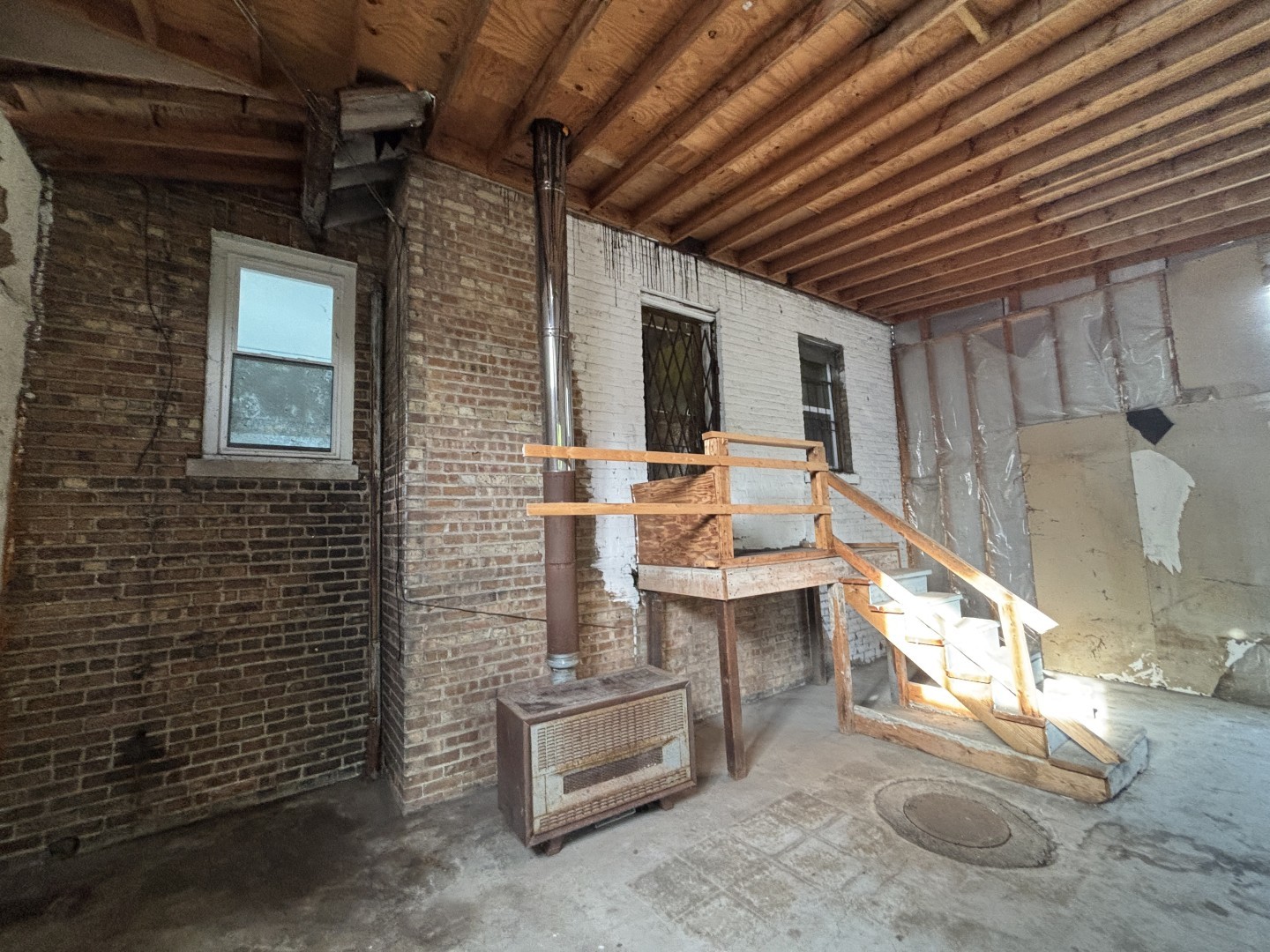 1341 W 112th Place