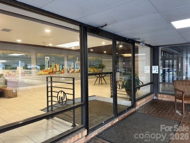 1323 Queens Road Unit: 313