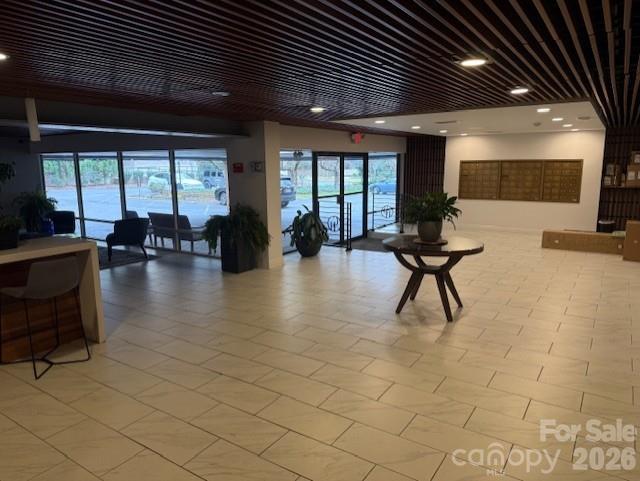 1323 Queens Road Unit: 313