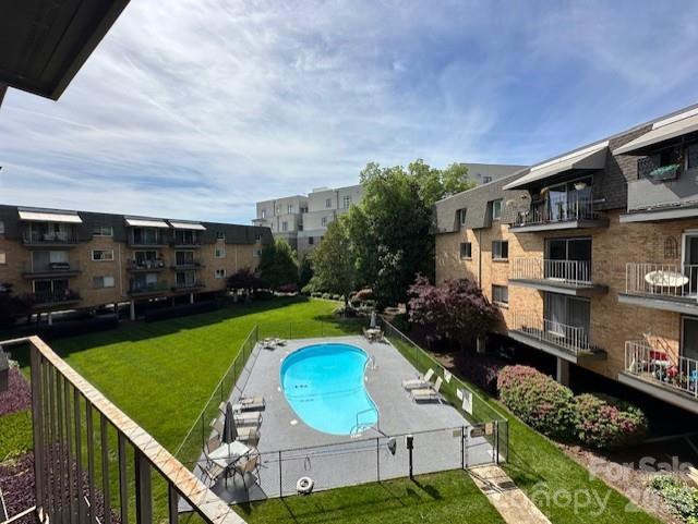 1323 Queens Road Unit: 313