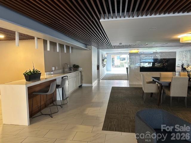 1323 Queens Road Unit: 313