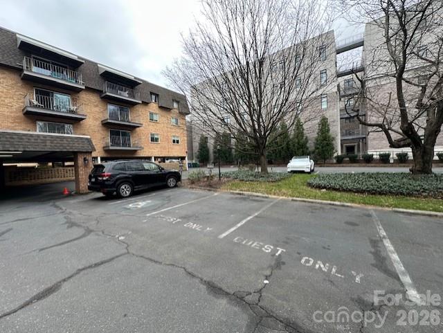 1323 Queens Road Unit: 313