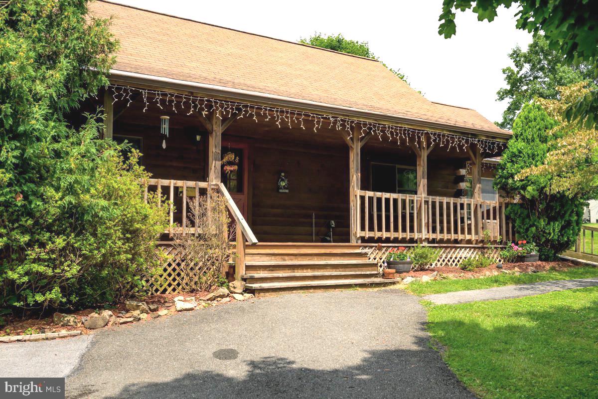 120 Lewis Rd