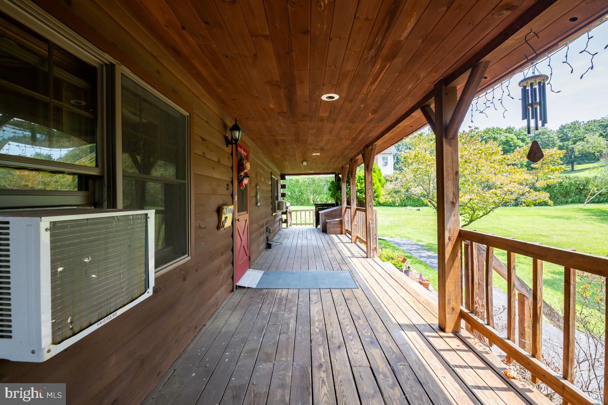 120 Lewis Rd