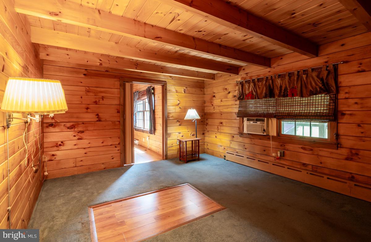 120 Lewis Rd