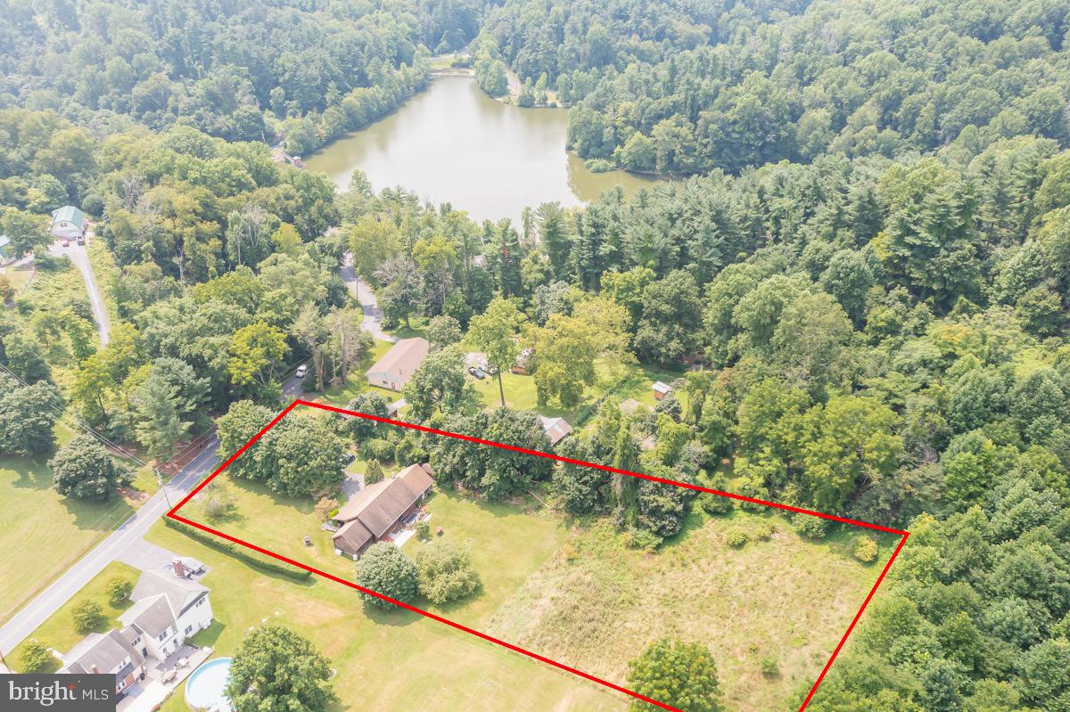 120 Lewis Rd